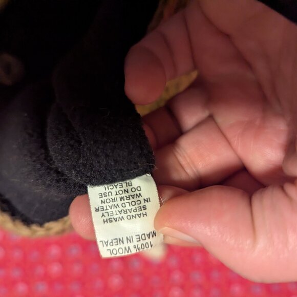 Scandi Girl Wool Viking Hat Fleece Lined Knit Horns Unisex Activewear - Picture 3 of 5